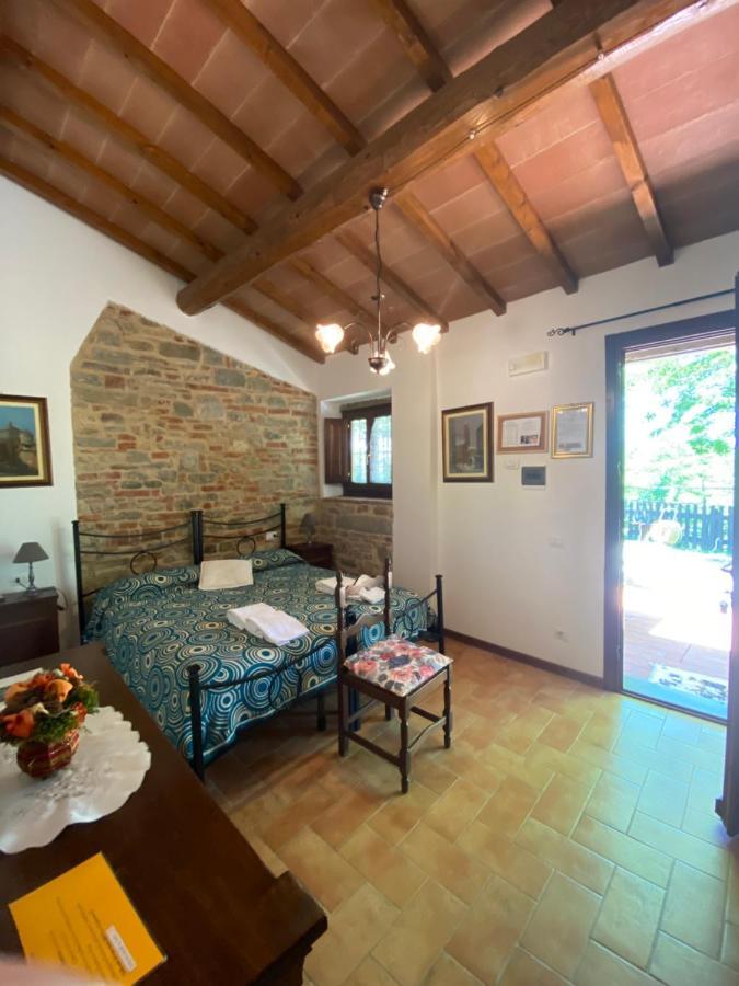 Agriturismo Stazione Di Monta Villa วิคคิโอ ภายนอก รูปภาพ