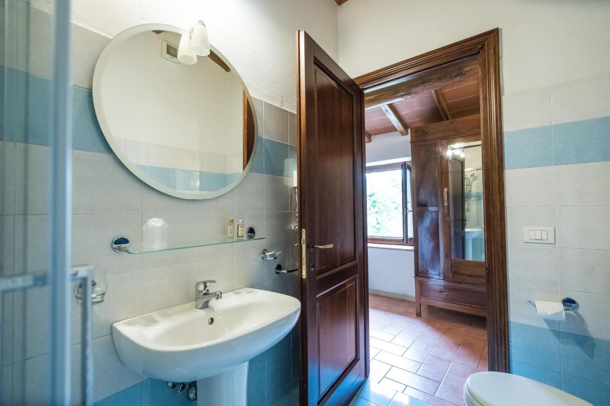 Agriturismo Stazione Di Monta วิคคิโอ ภายนอก รูปภาพ