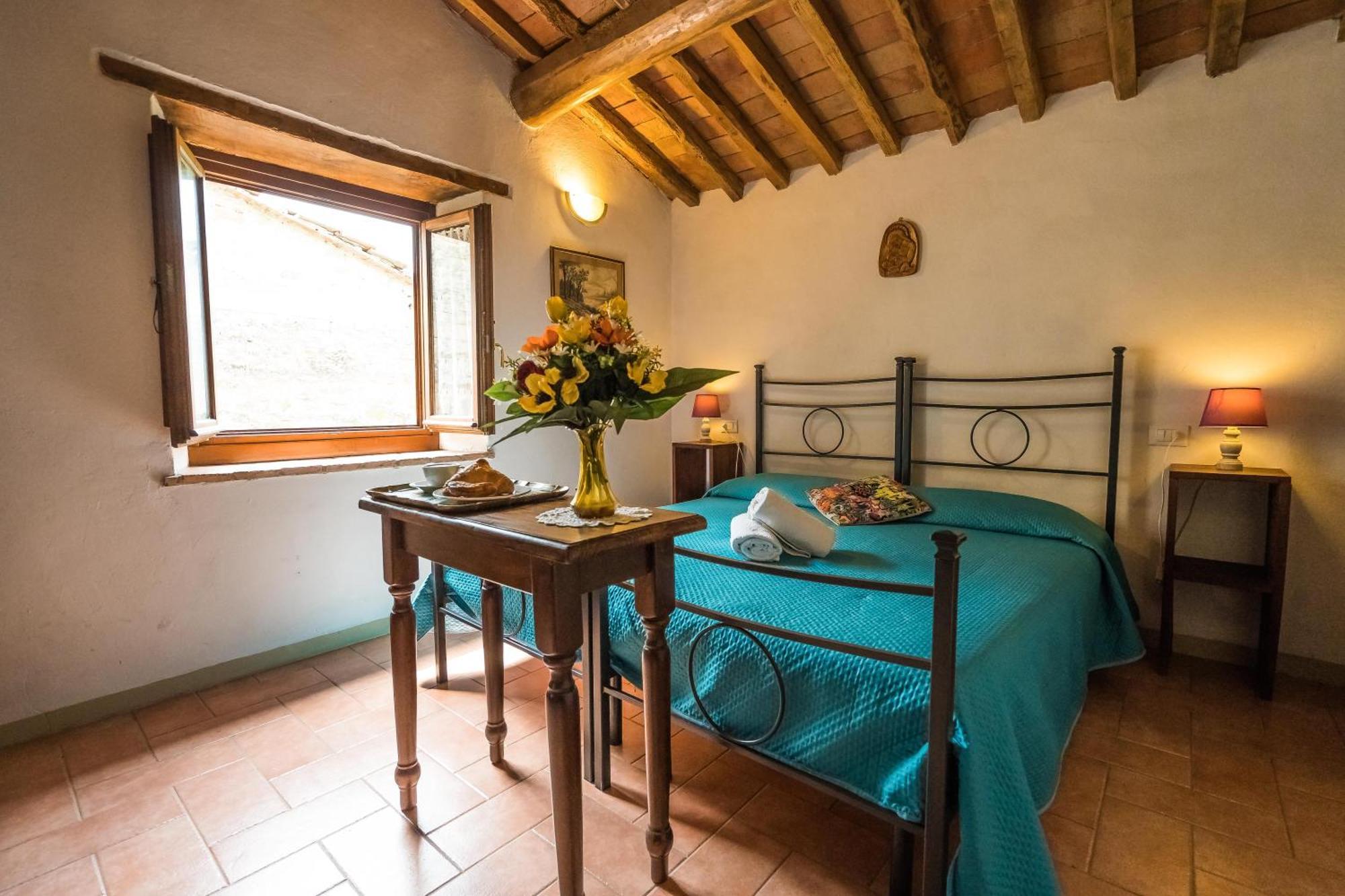 Agriturismo Stazione Di Monta วิคคิโอ ภายนอก รูปภาพ