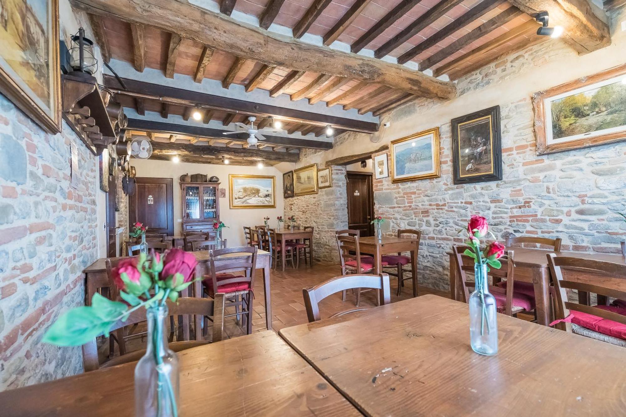 Agriturismo Stazione Di Monta วิคคิโอ ภายนอก รูปภาพ